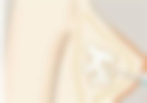 揭秘消除眼袋的按摩方法，穴位按压、淋巴引流等助你焕发眼部年轻光彩 