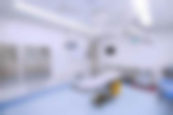 体验半岛4代黄金微针的过程