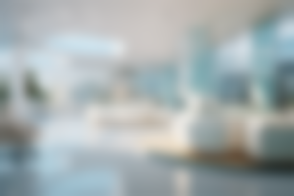 三、深圳振兴医疗美容门诊部医生介绍: