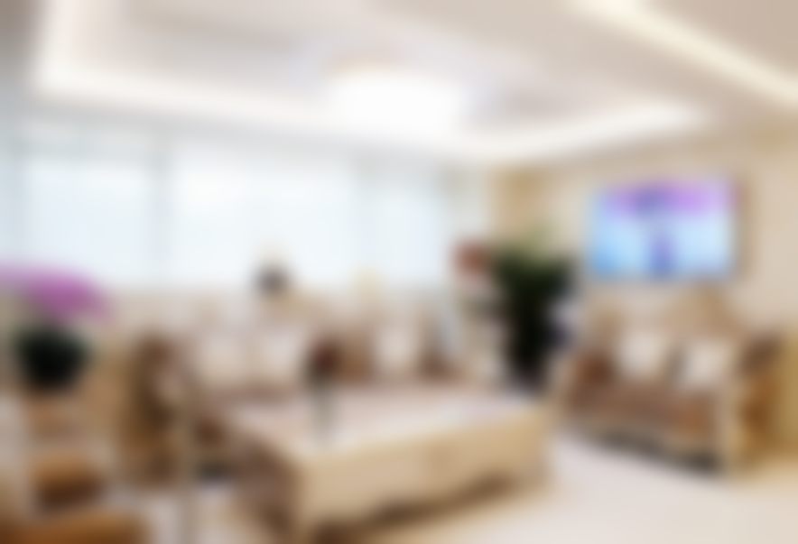 北京圣嘉新医疗美容医院定点双眼皮套餐5800元起，11年老店消费保障赠礼超贴心