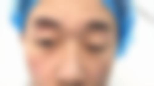 二、信阳市中 心医院(医疗美容科)正规吗？来看看医院资质：