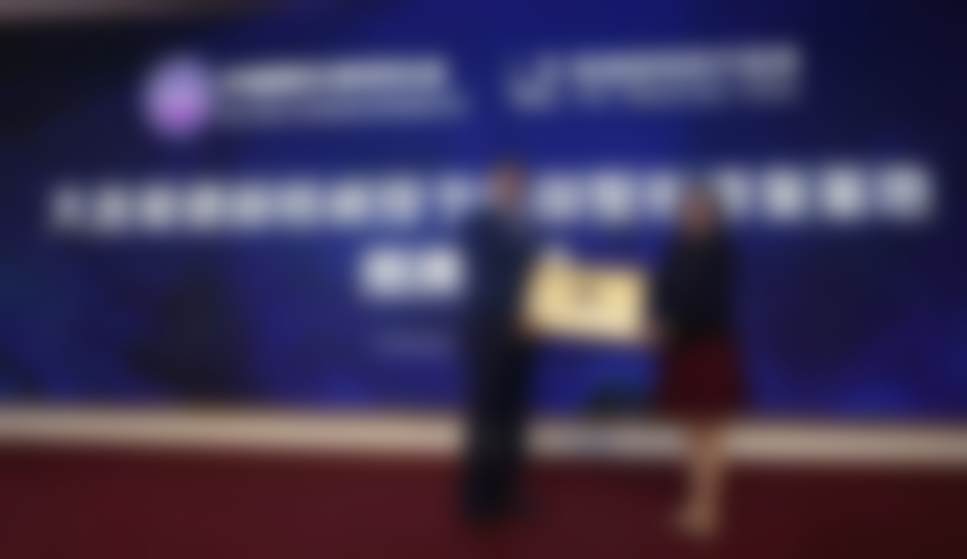 大连爱德丽格医疗美容门诊部何明达医生价目表2026，含隆鼻等项目，可微信或电话预约 