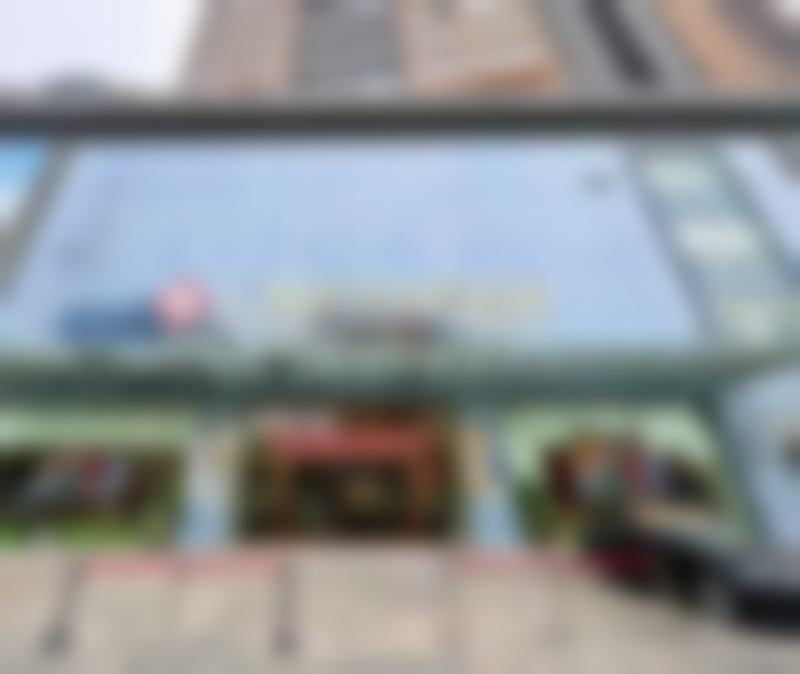 三、广州番大中医院整形科医生介绍: